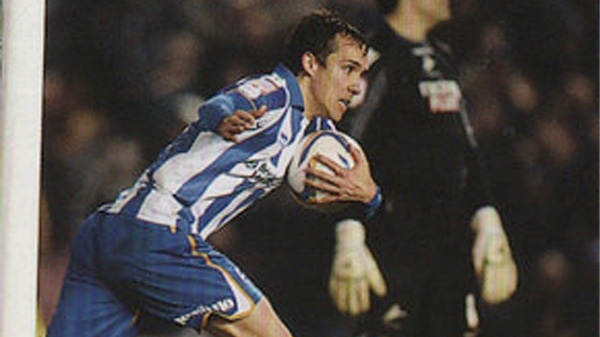David Lopez scores a last minute penalty for Brighton against Millwall