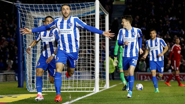 Glenn Murray gives Brighton the lead against Birmingham City in April 2017