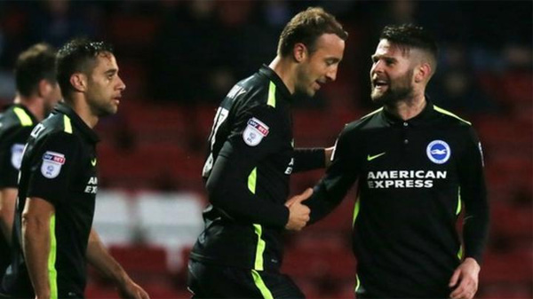 Glenn Murray scores his first away goal of the 2016-17 season for Brighton away at Blackburn