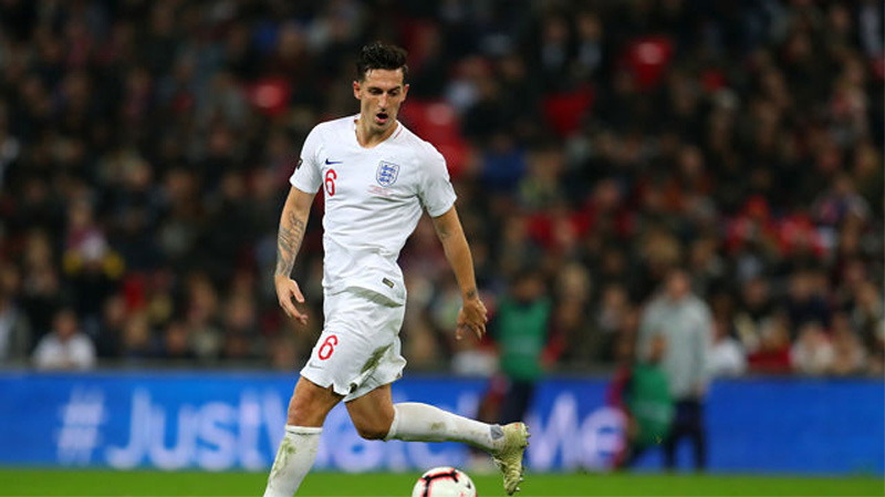 Lewis Dunk makes his debut for England against the United States in November 2018