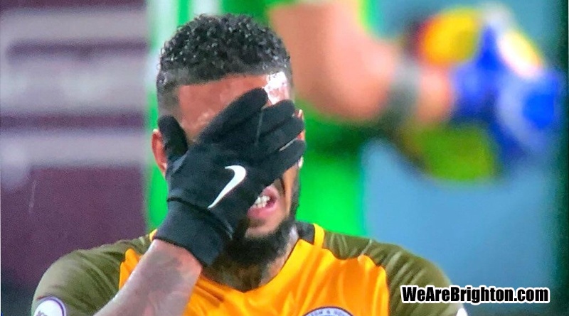 Jurgen Locadia playing for Brighton and Hove Albion away at Burnley in 2018