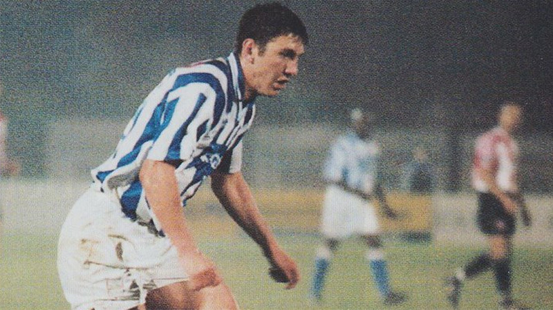 David Cameron playing for Brighton in the 1999-00 season