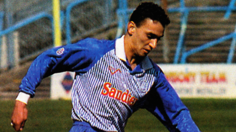 Kurt Nogan playing for the 1993-94 season when he finished as top scorer