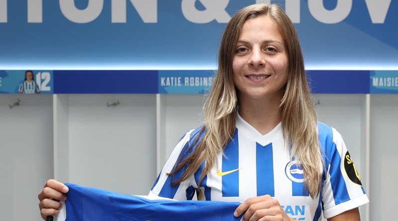 Brighton Women have signed Greek forward Veatriki Sarri