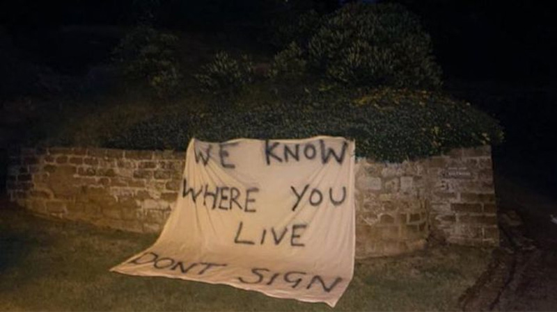 Brighton host Everton in their third Premier League game of 2021-22, whose supporters hung up a We Know Where You Live Rafa banner outside the wrong house in the summer