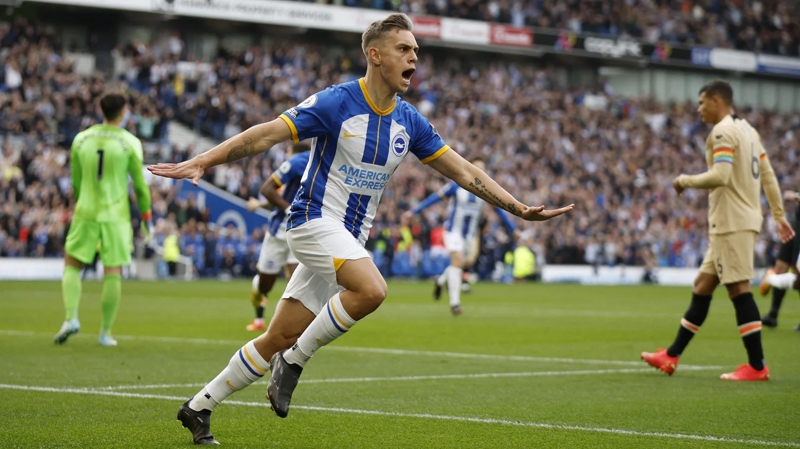 Leandro Trossard has completed a £27 million move from Brighton to Arsenal