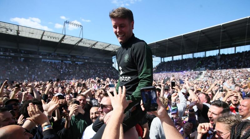 St Pauli boss Fabian Hurzele is on the three man shortlist to become next Brighton manager