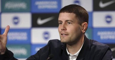 Fabian Hurzeler had a haircut like Jim Carey in Dumb and Dumber for his first press conference as Brighton head coach