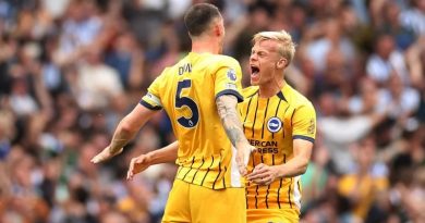 Jan Paul van Hecke and Lewis Dunk celebrate Brighton drawing 1-1 at Arsenal